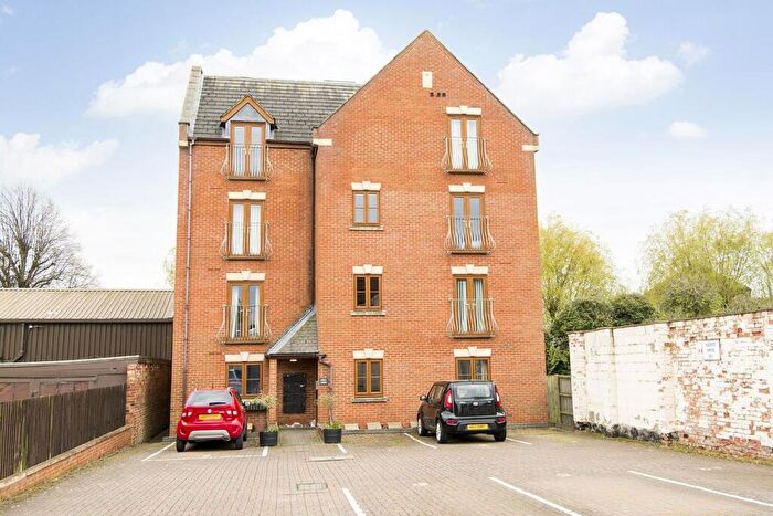 2 Bedroom Apartment For Sale In Holly House, , St Mary's Road, Market Harborough, LE16