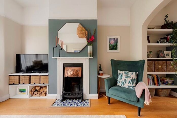 2 Bedroom Terraced House For Sale In Hill View, Clifton, Bristol, BS8