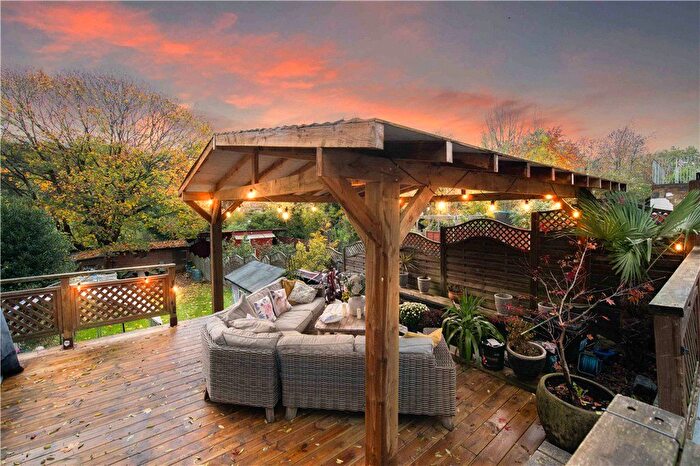 3 Bedroom Semi-Detached House For Sale In Godstone Road, Whyteleafe, Surrey, CR3