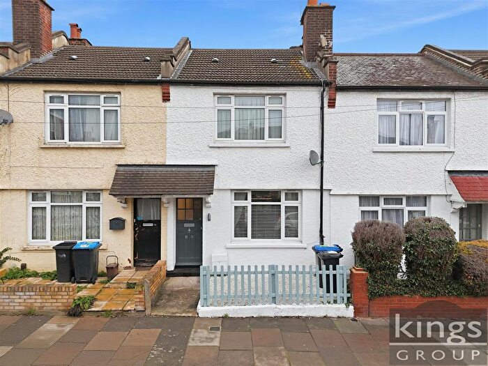 3 Bedroom Terraced House For Sale In Sketty Road, Enfield, EN1