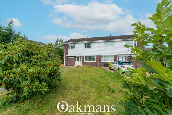 4 Bedroom Semi-Detached House To Rent In Ivy House Road, Birmingham, B38