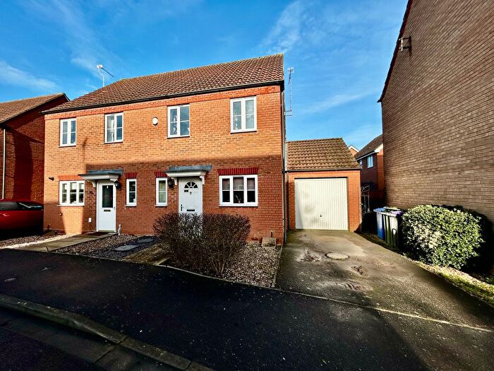 3 Bedroom Semi-Detached House For Sale In St. Bedes Drive, Boston, PE21