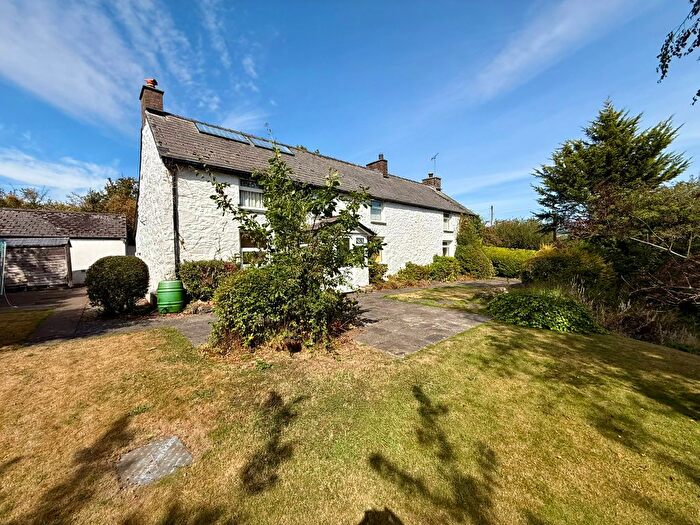 4 Bedroom Country House For Sale In Penrhyncoch, SY23