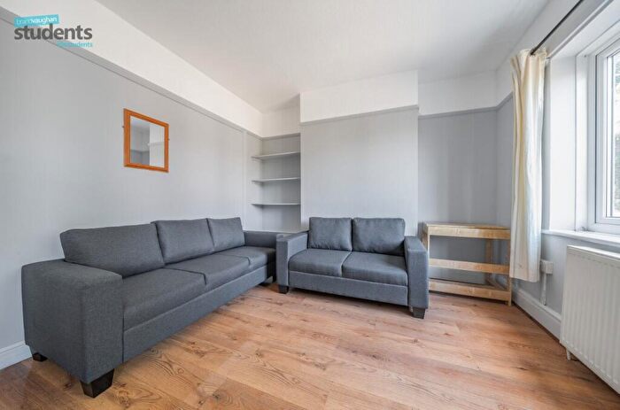 3 Bedroom Terraced House To Rent In Medmerry Hill, Brighton, East Sussex, BN2