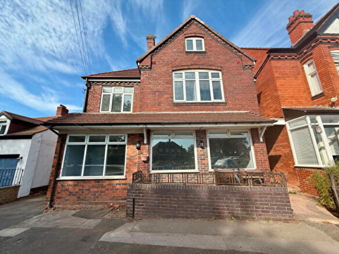 4 Bedroom House To Rent In The Green, Castle Bromwich, B36