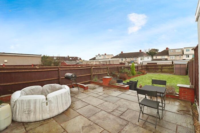 3 Bedroom End Of Terrace House For Sale In Meadowsweet Avenue, Filton, Bristol, BS34