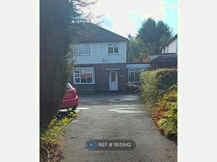 3 Bedroom Semi-Detached House To Rent In Longbridge Lane, Birmingham, B31