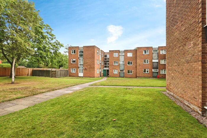 1 Bedroom Flat For Sale In Lakeside Walk, Birmingham, B23
