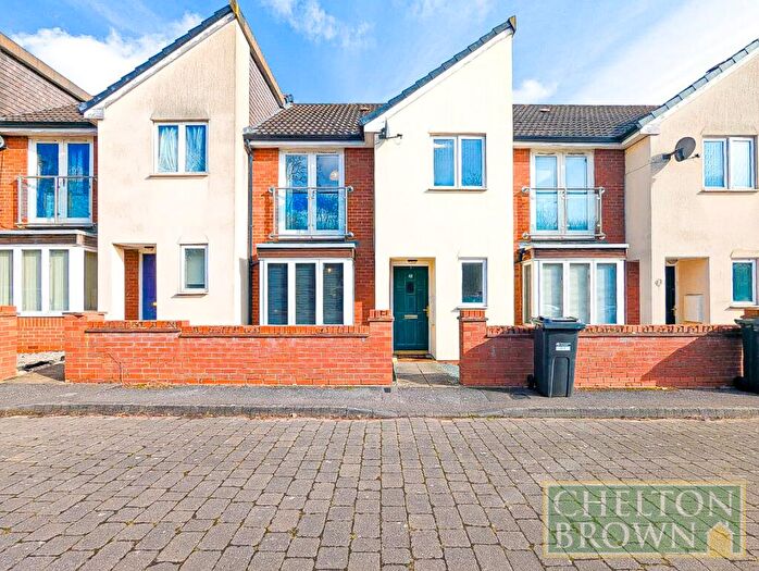 3 Bedroom Terraced House To Rent In Hunsbury Chase, Broughton, Milton Keynes, Buckinghamshire, MK10