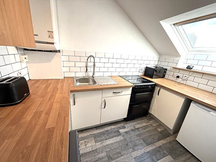 1 Bedroom Flat To Rent In King Street, City Centre, Aberdeen, AB24