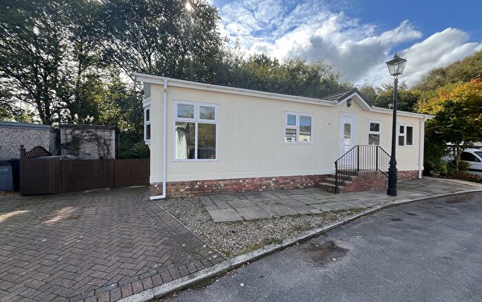 2 Bedroom Park Home For Sale In Eccups Lane, Morely Green Wilmslow, SK9