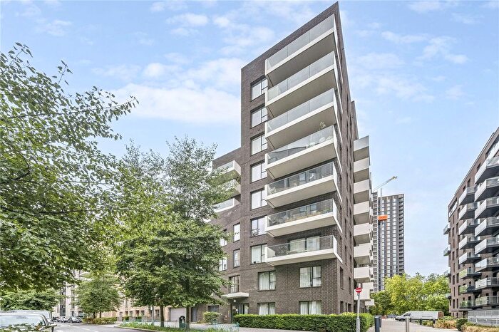 1 Bedroom Flat To Rent In Chandlers Avenue, Greenwich, SE10