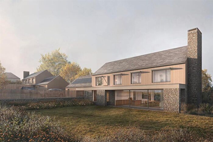 Detached House For Sale In Lower Town, Halberton, Tiverton, EX16