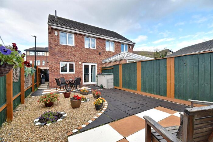3 Bedroom Semi-Detached House For Sale In Crosby Gardens, Northallerton, North Yorkshire, DL6