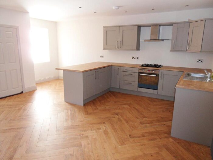 2 Bedroom Apartment To Rent In Montague Apartments, Whitley Bay, NE26