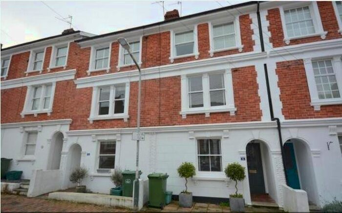 3 Bedroom Town House To Rent In Grecian Road, Tunbridge Wells, TN1