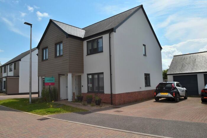 3 Bedroom Semi-Detached House To Rent In Gerbera Way, Cullompton, EX15