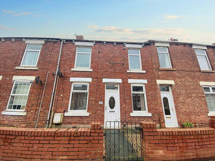 2 Bedroom Flat To Rent In Jubilee Terrace, Bedlington, NE22