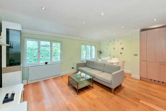 1 Bedroom Flat To Rent In Sussex Gardens, Baywater, W2