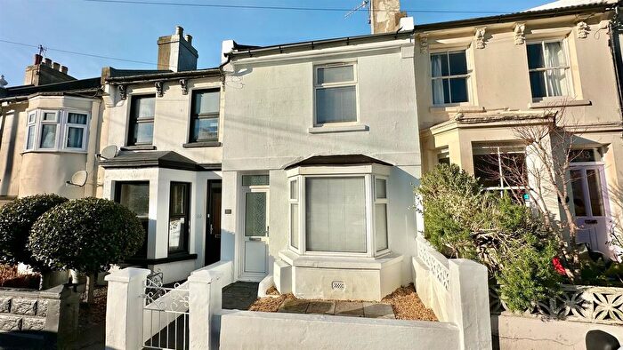 3 Bedroom Terraced House For Sale In St. Georges Road, Hastings, TN34