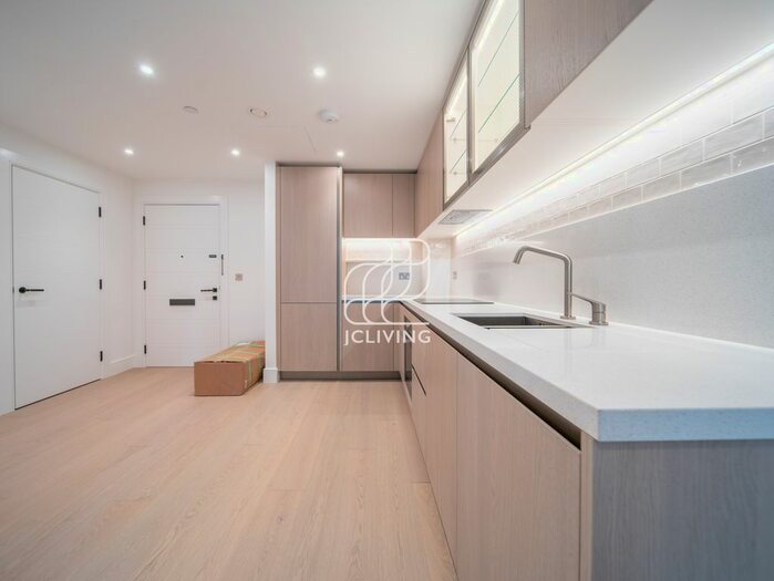 1 Bedroom Flat To Rent In Salisbury, Battersea Park, SW11