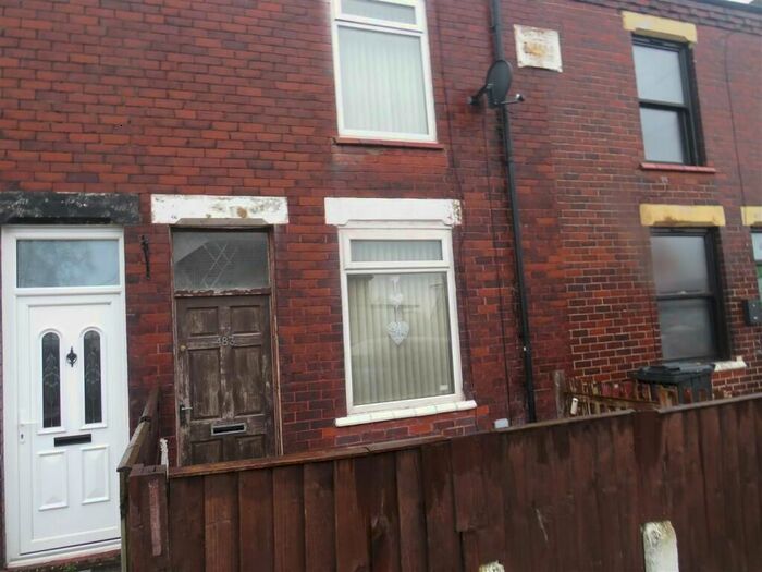 2 Bedroom Terraced House For Sale In Bickershaw Lane, Bickershaw, Wigan, WN2