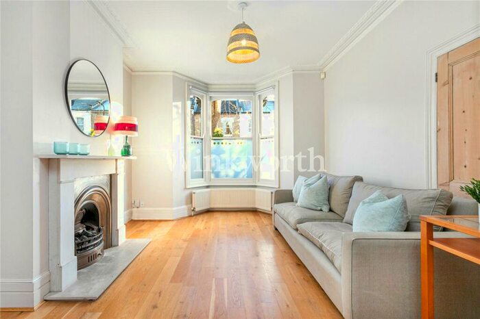 3 Bedroom Terraced House To Rent In Beaconsfield Road, London, N15