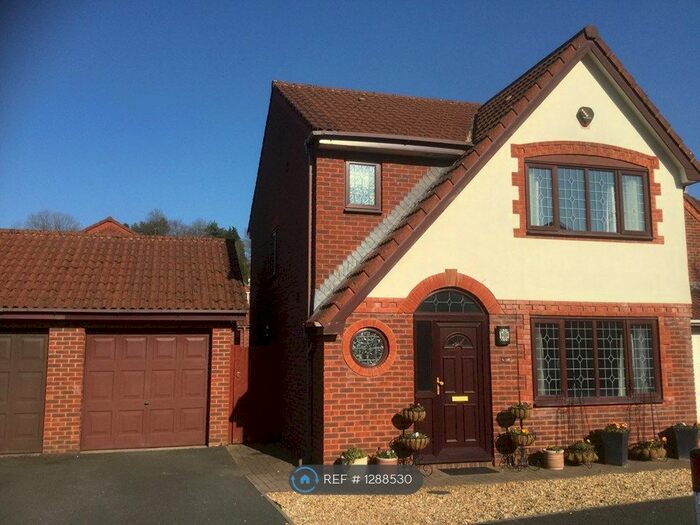 3 Bedroom Detached House To Rent In Coed Camlas, New Inn, Pontypool NP4