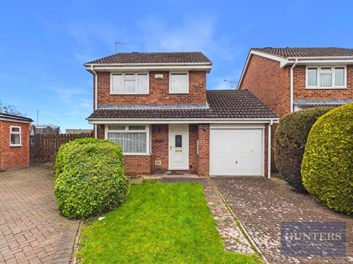 3 Bedroom Detached House For Sale In Castlemaine Drive, Cheltenham, GL51