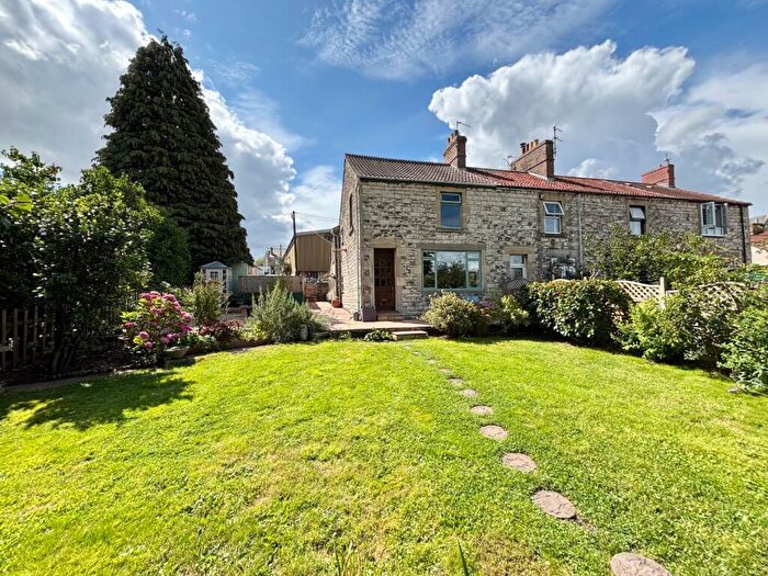 3 Bedroom End Of Terrace House For Sale In North View, Midsomer Norton, BA3