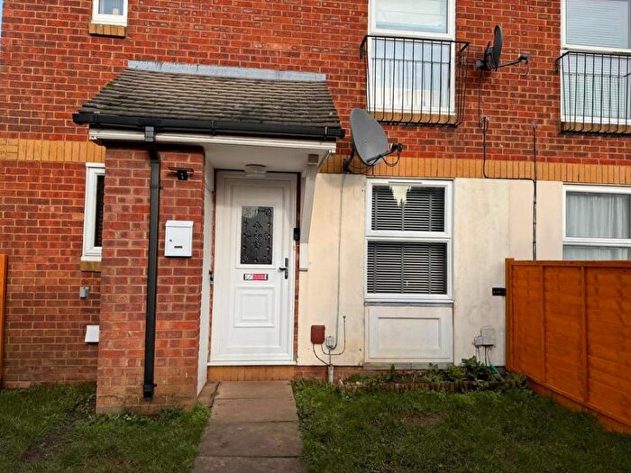 1 Bedroom Flat To Rent In Witley Green, Luton, LU2