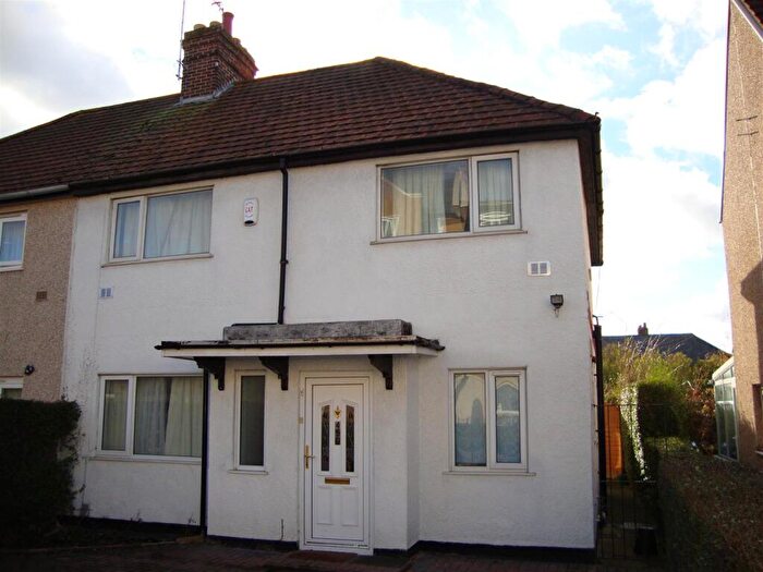 5 Bedroom House To Rent In Cowley Road, Cowley, OX4