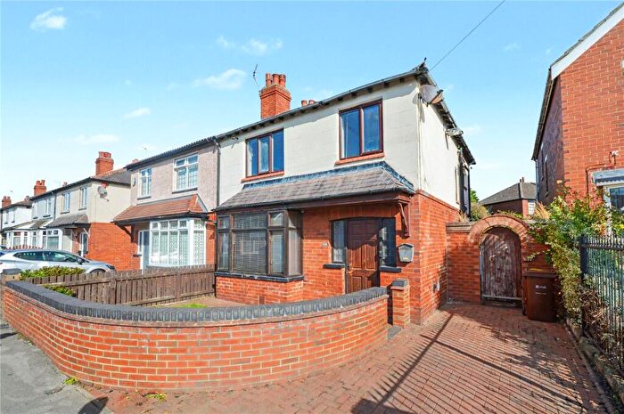 3 Bedroom Semi-Detached House For Sale In Old Lane, Leeds, West Yorkshire, LS11