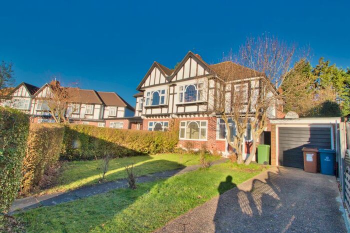 3 Bedroom Semi-Detached House To Rent In Furham Field, Hatch End, Pinner, HA5