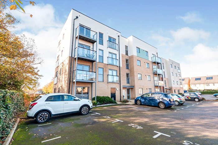 2 Bedroom Flat To Rent In Noble Court, Stevenage, SG1