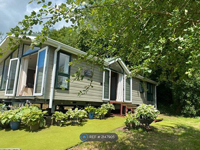 2 Bedroom Mobile/park Home To Rent In Membury, Membury, Axminster, EX13