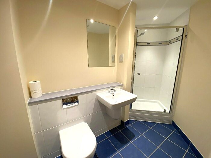 2 Bedroom Apartment To Rent In Grand Parade, Eastbourne, East Sussex, BN21