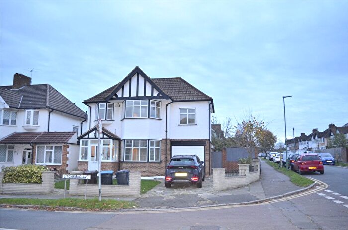 4 Bedroom Semi-Detached House To Rent In Litchfield Avenue, Morden, SM4