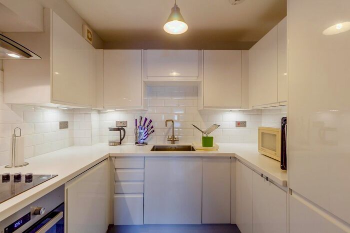 1 Bedroom Flat To Rent In Latchingdon Court, Forest Road, London, E17