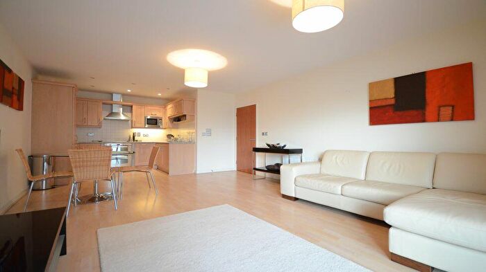 2 Bedroom Apartment To Rent In The Meridian, Kenavon Drive, RG1