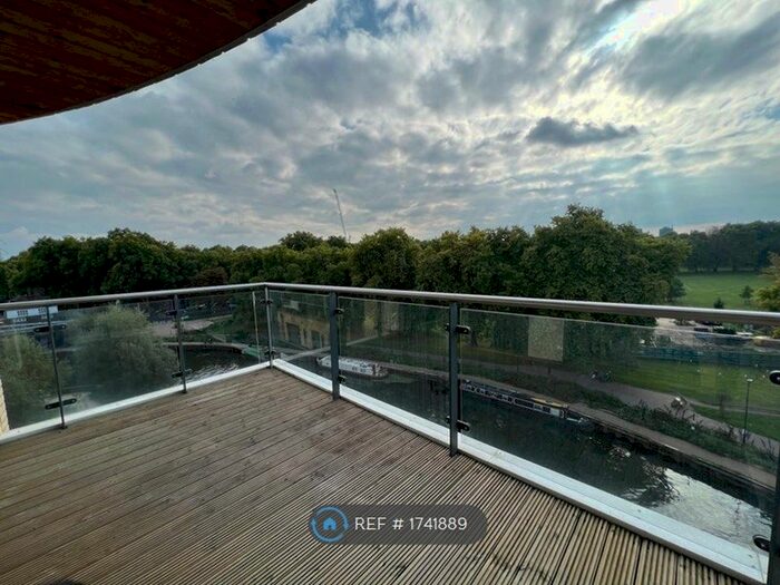 2 Bedroom Flat To Rent In Essex Wharf, London, E5