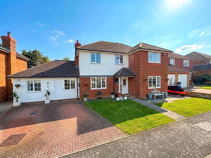 5 Bedroom Detached House For Sale In Southall Close, Minster, Ramsgate, CT12