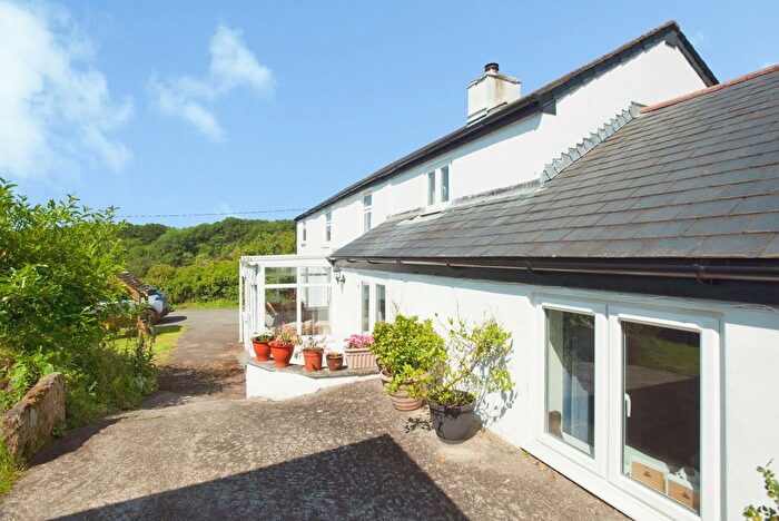6 Bedroom Cottage For Sale In Higher Middle Hill, Liskeard, Cornwall, PL14