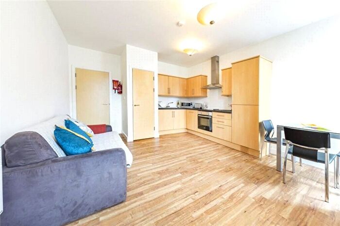 4 Bedroom Flat To Rent In Princess Victoria Street, Bristol, BS8