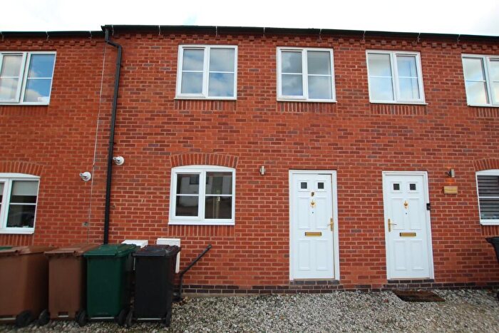 2 Bedroom Terraced House To Rent In Roman Close, Swadlincote, Derbyshire, DE11