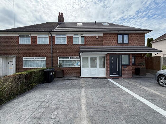 3 Bedroom Semi-Detached House To Rent In Quinton Road, Birmingham, B17