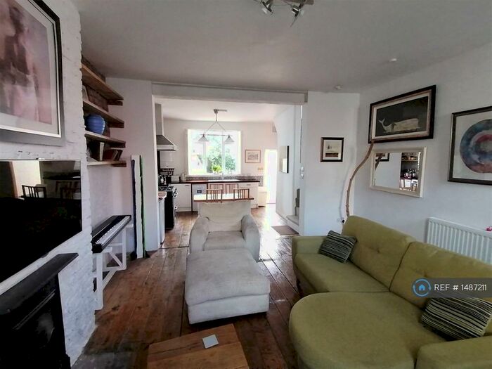 2 Bedroom Terraced House To Rent In Webb Street, Bristol, BS5