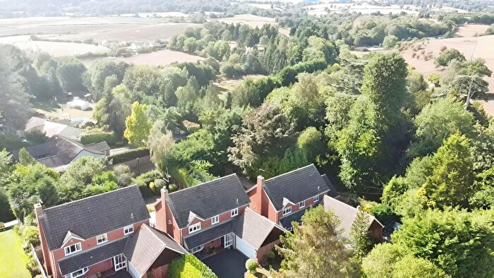 4 Bedroom Detached House For Sale In Honeybrook Lane, Franche, Kidderminster, DY11