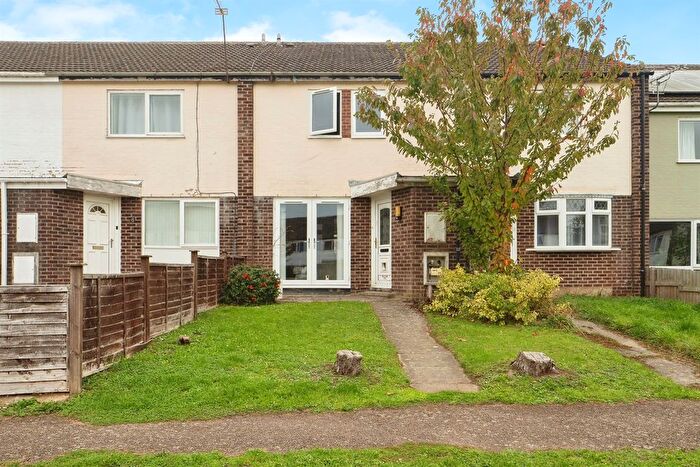 3 Bedroom Terraced House For Sale In Knightsbridge Road, Glen Parva, Leicester, LE2