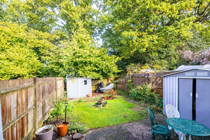 3 Bedroom Terraced House For Sale In Holmbush Close, Haywards Heath, RH16